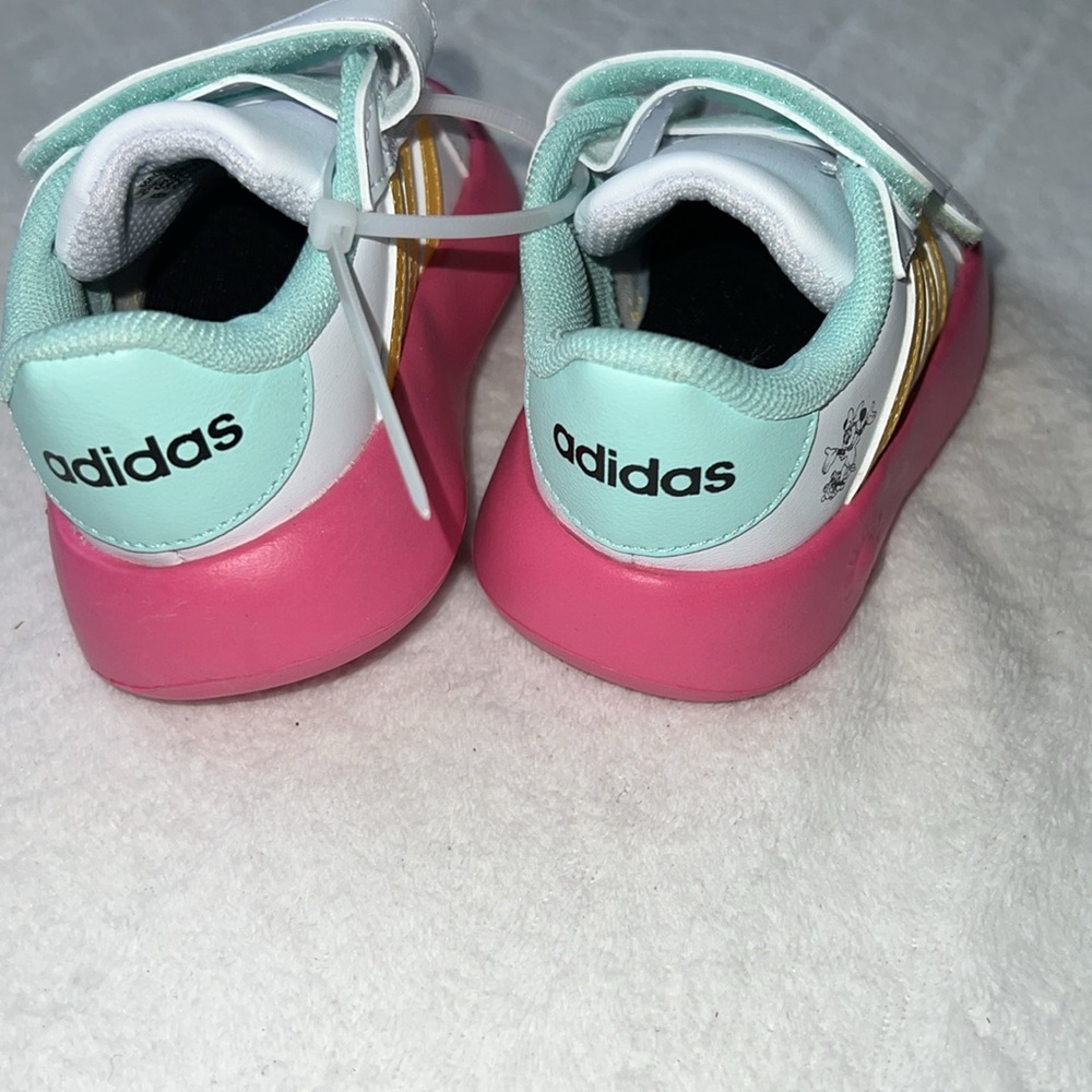 Adidas Disney x Grand Court |”Minnie Mouse “Sneaker - Picture 9 of 16